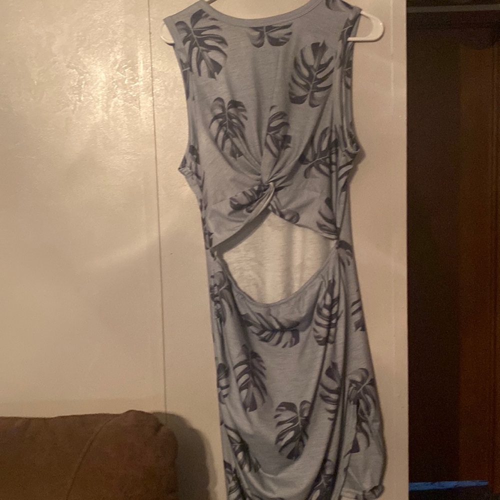 Grey, mini peek a boo